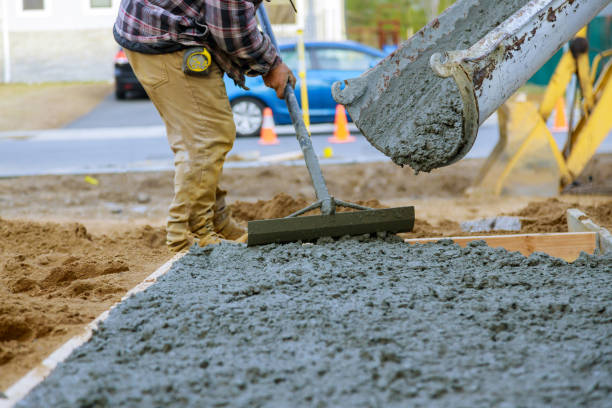 Best Concrete Patio Contractor  in Estancia, NM
